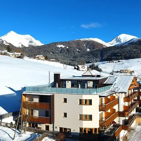 Hotel Kristall 3*